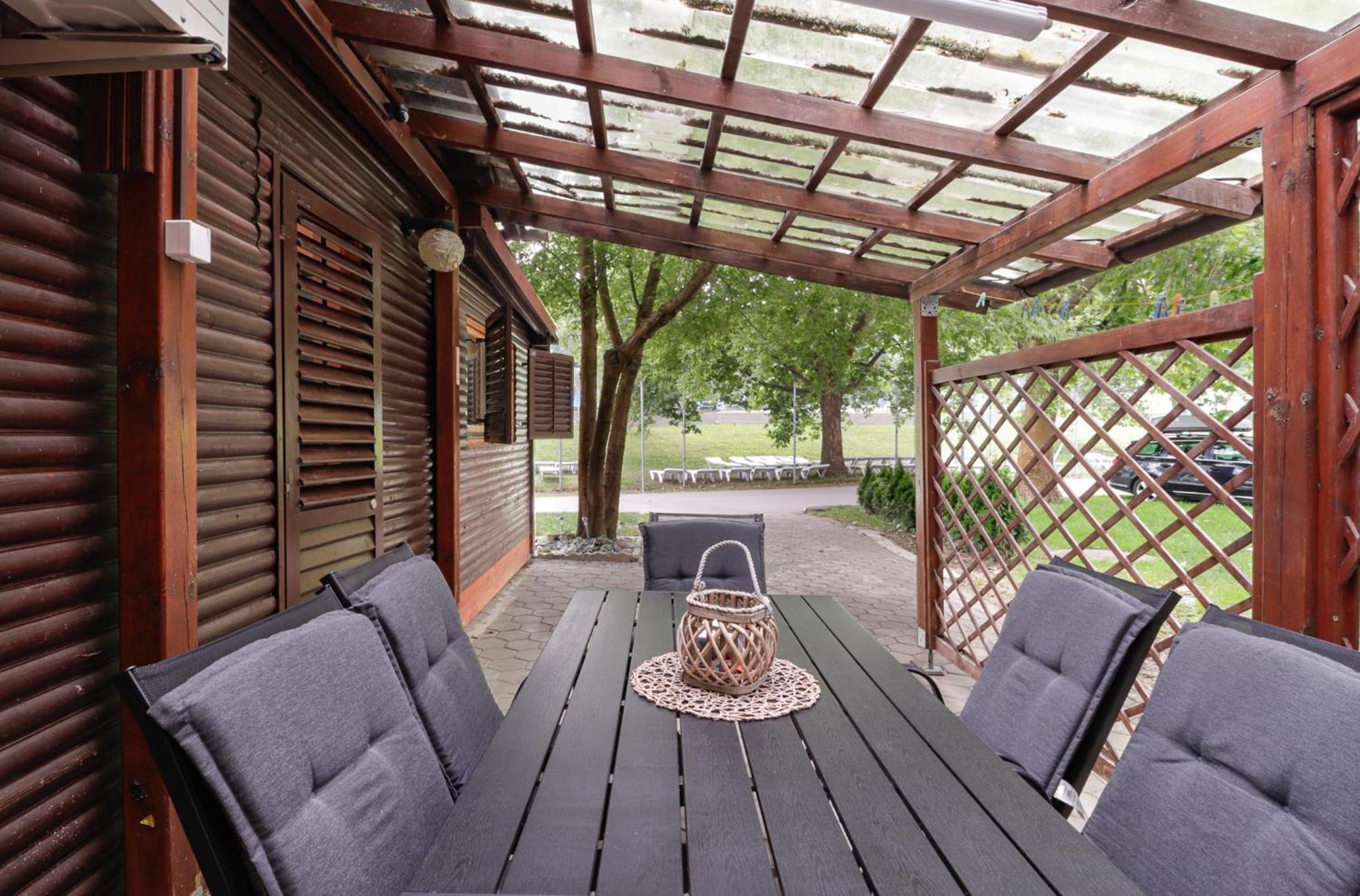 Aqualuna Olimia Vacation Home Podcetrtek Esterno foto